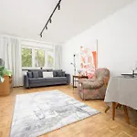 Lejlighed Przytulny I Tradycyjny Na Parterze W Centrum Warszawy By Renters Warszawa