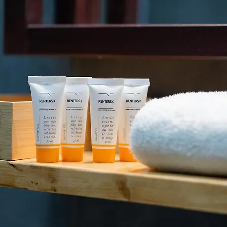 Apartmán Przytulny I Tradycyjny Na Parterze W Centrum Warszawy By Renters Varšava